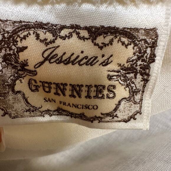 Jessica’s Gunnies Gunne Sax Lace and Crochet Ruffled Cottagecore Blouse - Picture 8 of 8